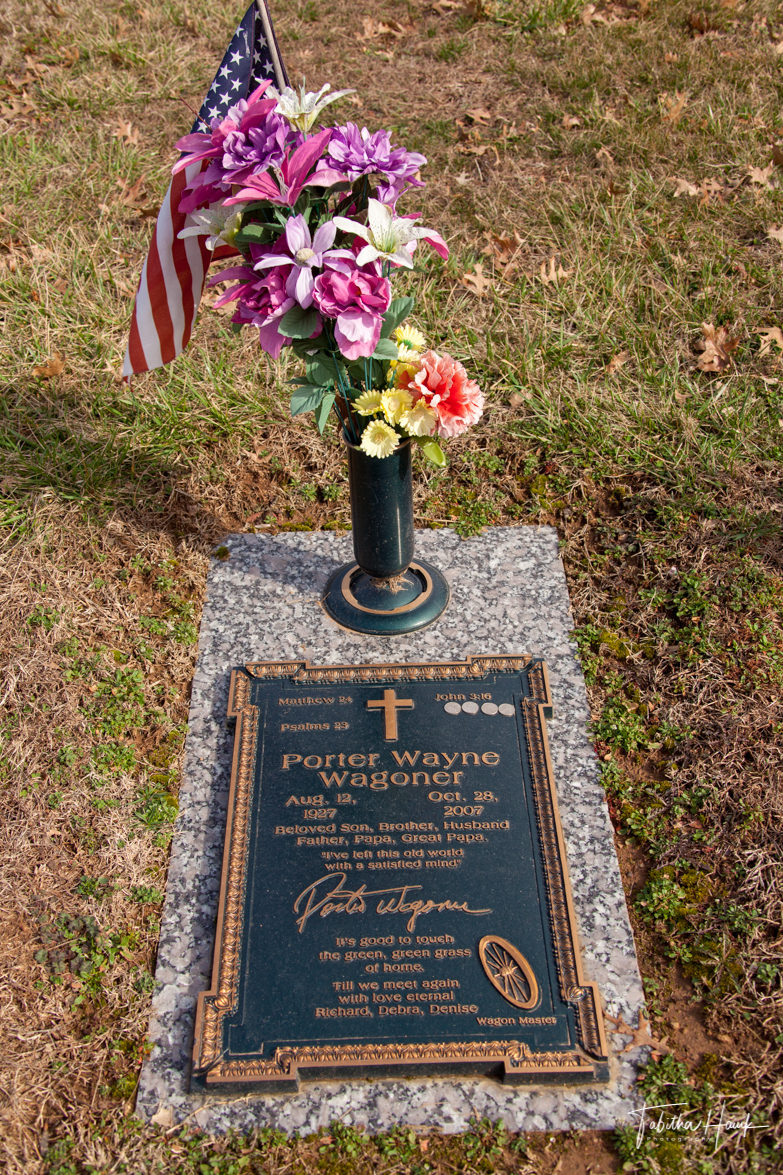 Porter Wagoner Grave Nashville Travel Photographer & Solo Female Travel