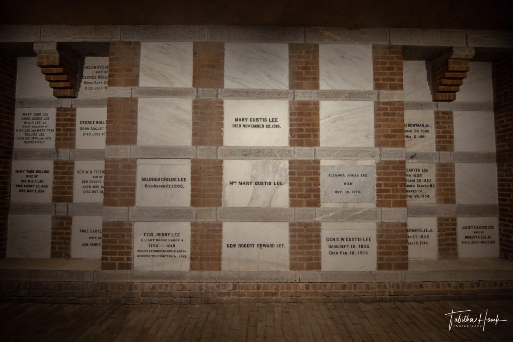 Robert E. Lee Grave Nashville Travel Photographer & Solo Female Travel